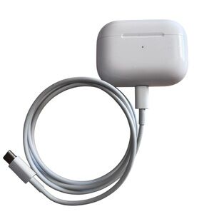Apple Aiprpod Pro Chargingg CaseWith Power  Cable  - White